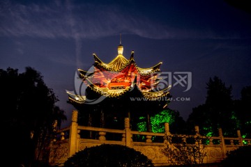 长沙杜甫江阁夜景