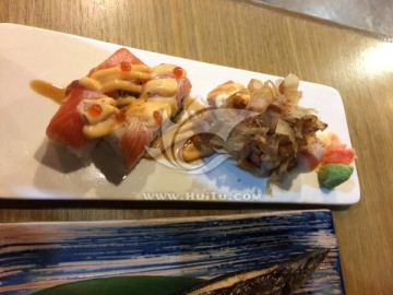 日本料理三文鱼寿司