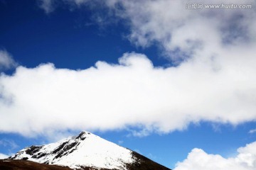 川藏线雪山