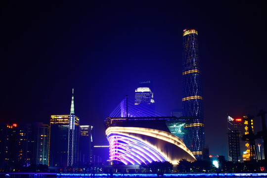 广州珠江夜景之西塔