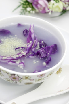 紫包菜小米粥