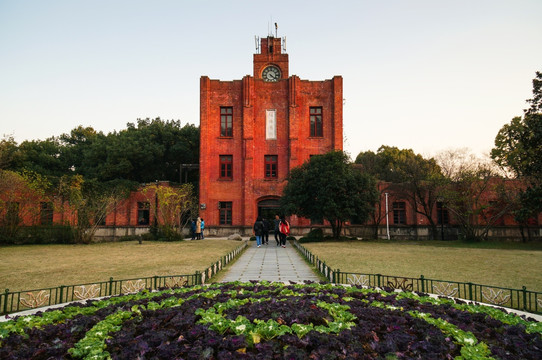 浙江大学 之江校区 钟楼