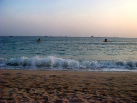 黄昏海滩