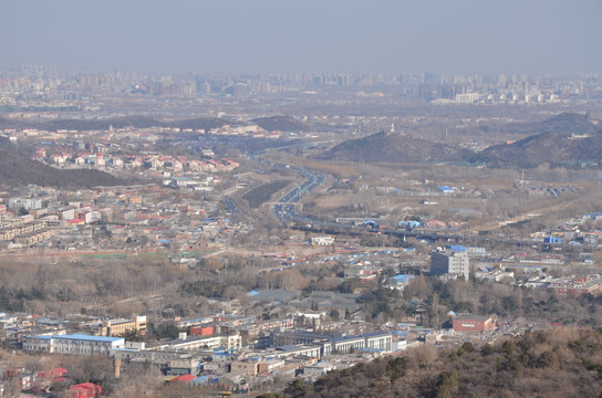 香山上俯瞰北京城市