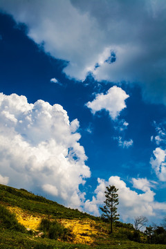 安顶山的天空 浙江 杭州 富阳