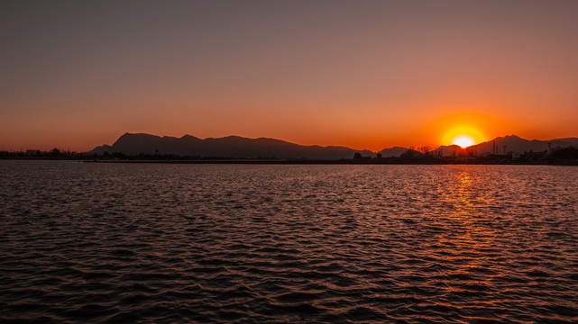 昆明西山夕照