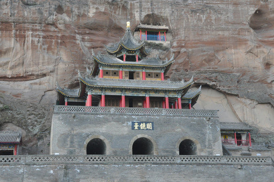 陕西彬县大佛寺