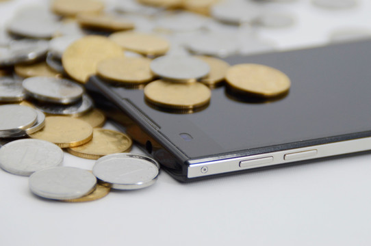 硬币和手机