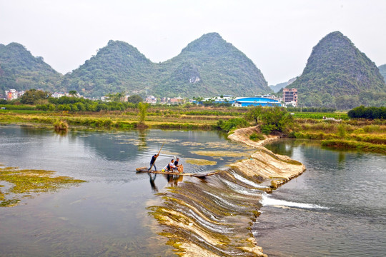 阳朔遇龙河