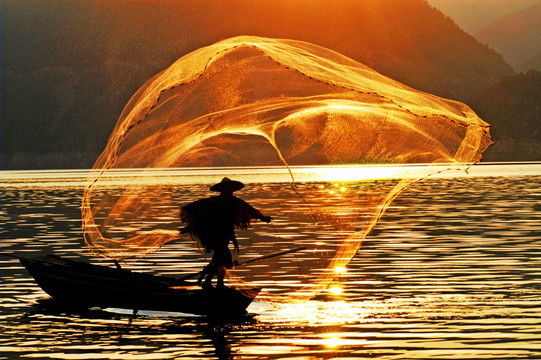 渔舟 打渔 渔网 夕阳