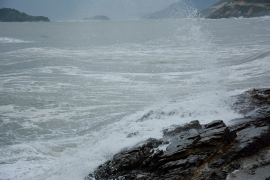 惊涛骇浪 巨浪