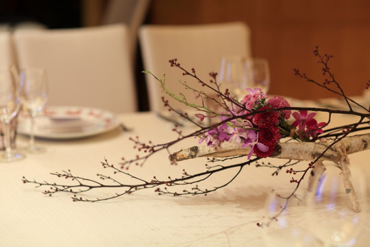 餐桌插花艺术