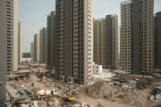 在建安居住宅工程