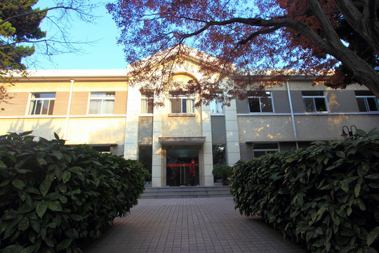 河海大学