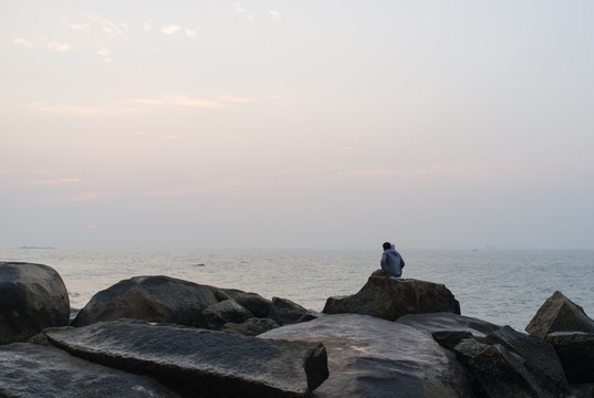 海边看日出