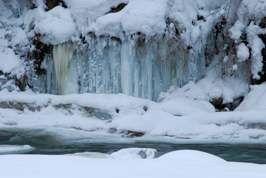 冰瀑布 风雪天山 深山河流