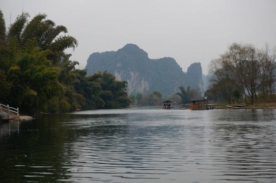 漓江遇龙河