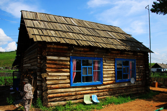 俄罗斯民居的传统老房子