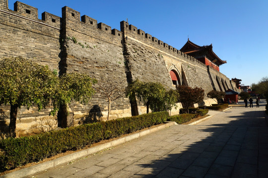 岱庙城墙