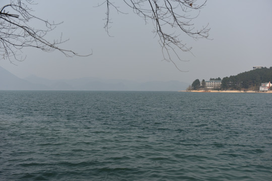 湖