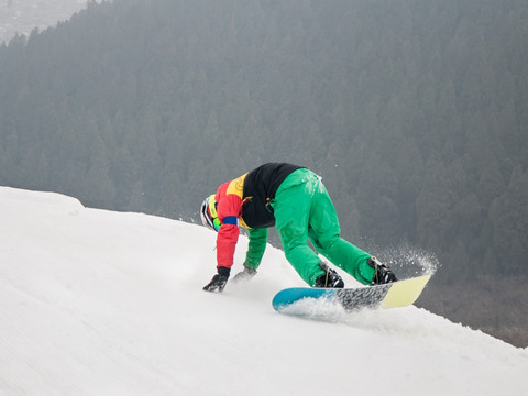 滑雪