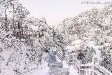 天柱山雪景