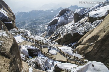 天柱山雪景