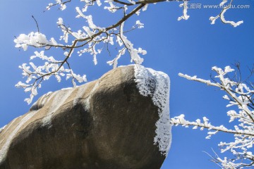 天柱山雪景