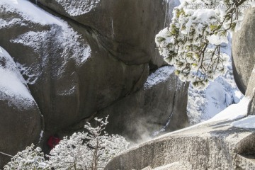 天柱山雪景