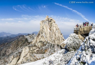 天柱峰雪景