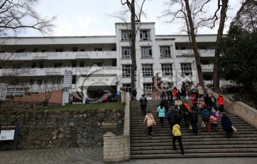 彭州白鹿鎮(zhèn) 大龍山地質(zhì)公園