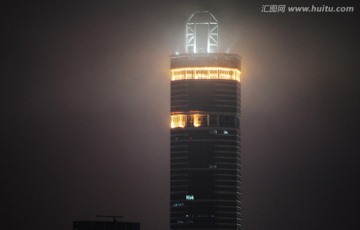 高层建筑夜景