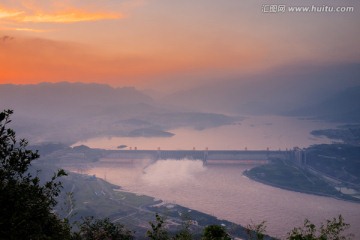 三峡大坝