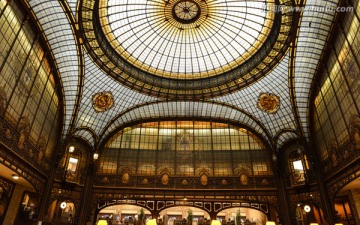巴黎银行内部装潢穹顶