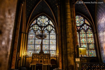 巴黎圣母院教堂玻璃窗