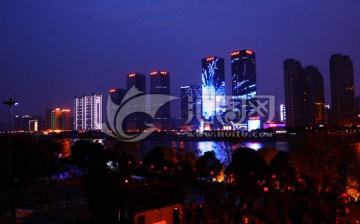 长沙城市中心美丽蓝色夜空夜景