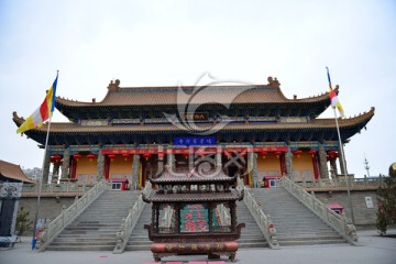 鸠摩罗什寺大雄宝殿