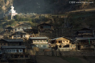 阳光藏寨 扎尕那