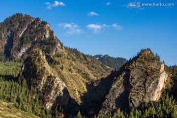 高原山峰