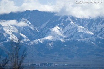 天山云雪图