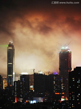 暴雨来临