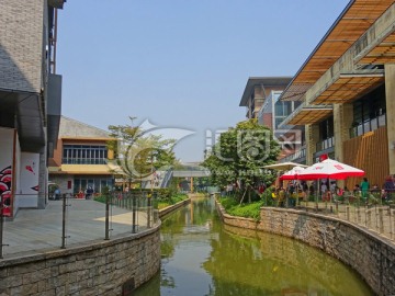 欢乐海岸 曲水街街景