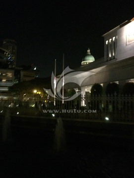新加坡国会大厦下半旗