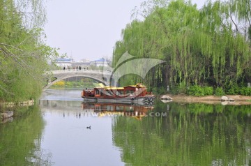 大明湖公园