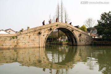 上海金泽古镇 如意桥