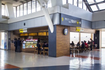 机场咖啡厅