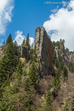 扎尕那容闹沟大峡谷 悬崖峭壁