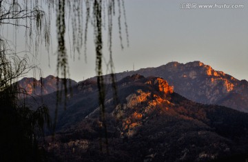 大山晨曦