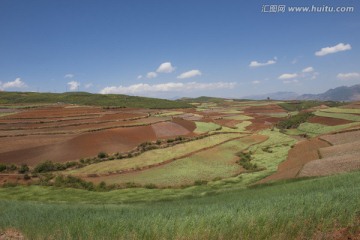 云南红土地风光