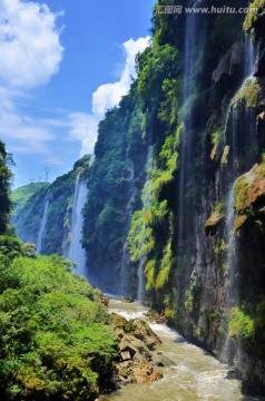 马岭河瀑布群